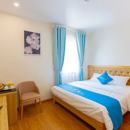 Rosy Ha Long Hotel